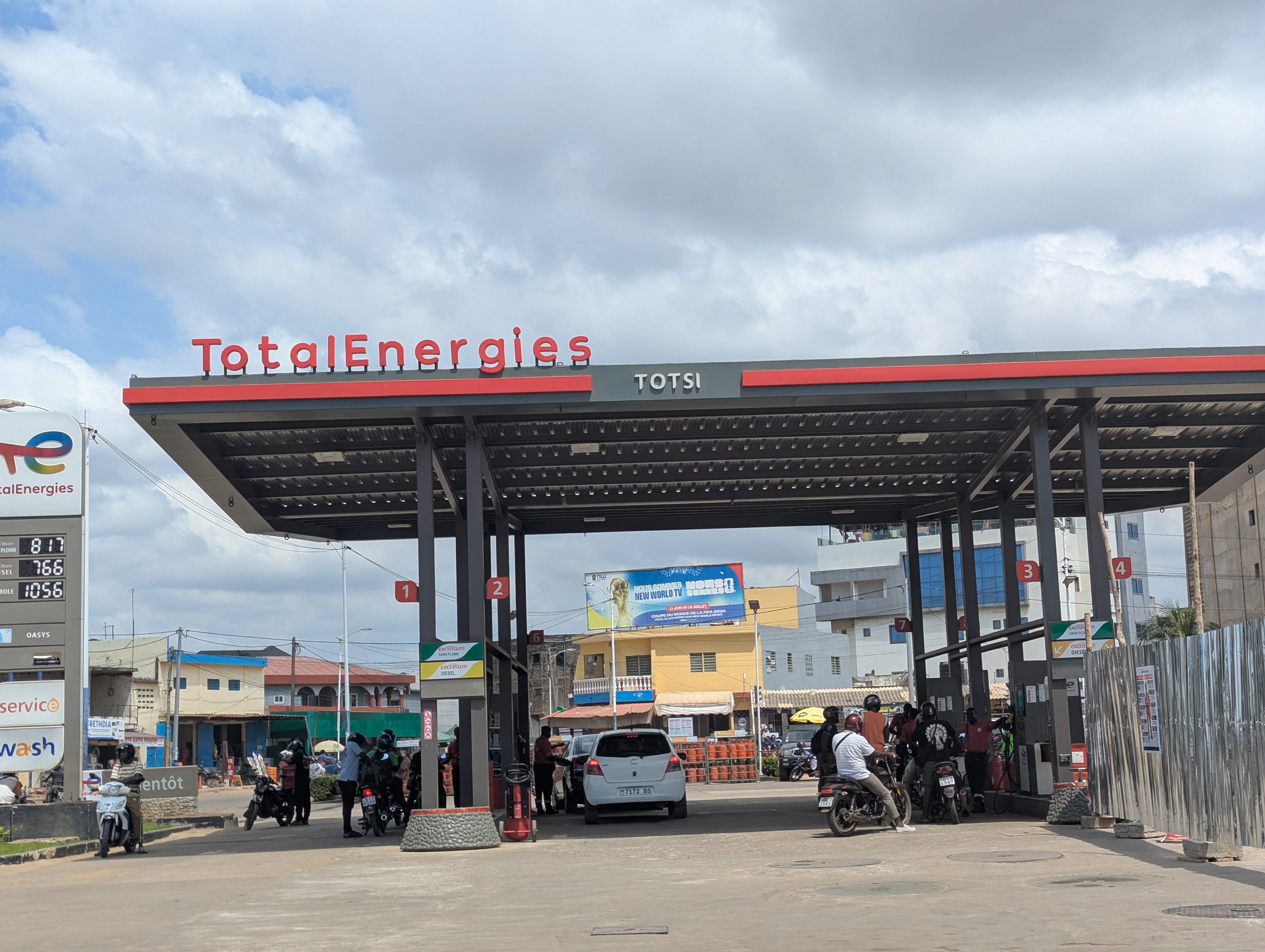 Station Total Énergies Totsi