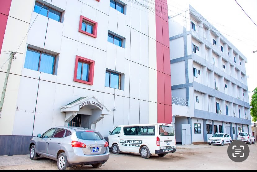 HOTEL GLORIA