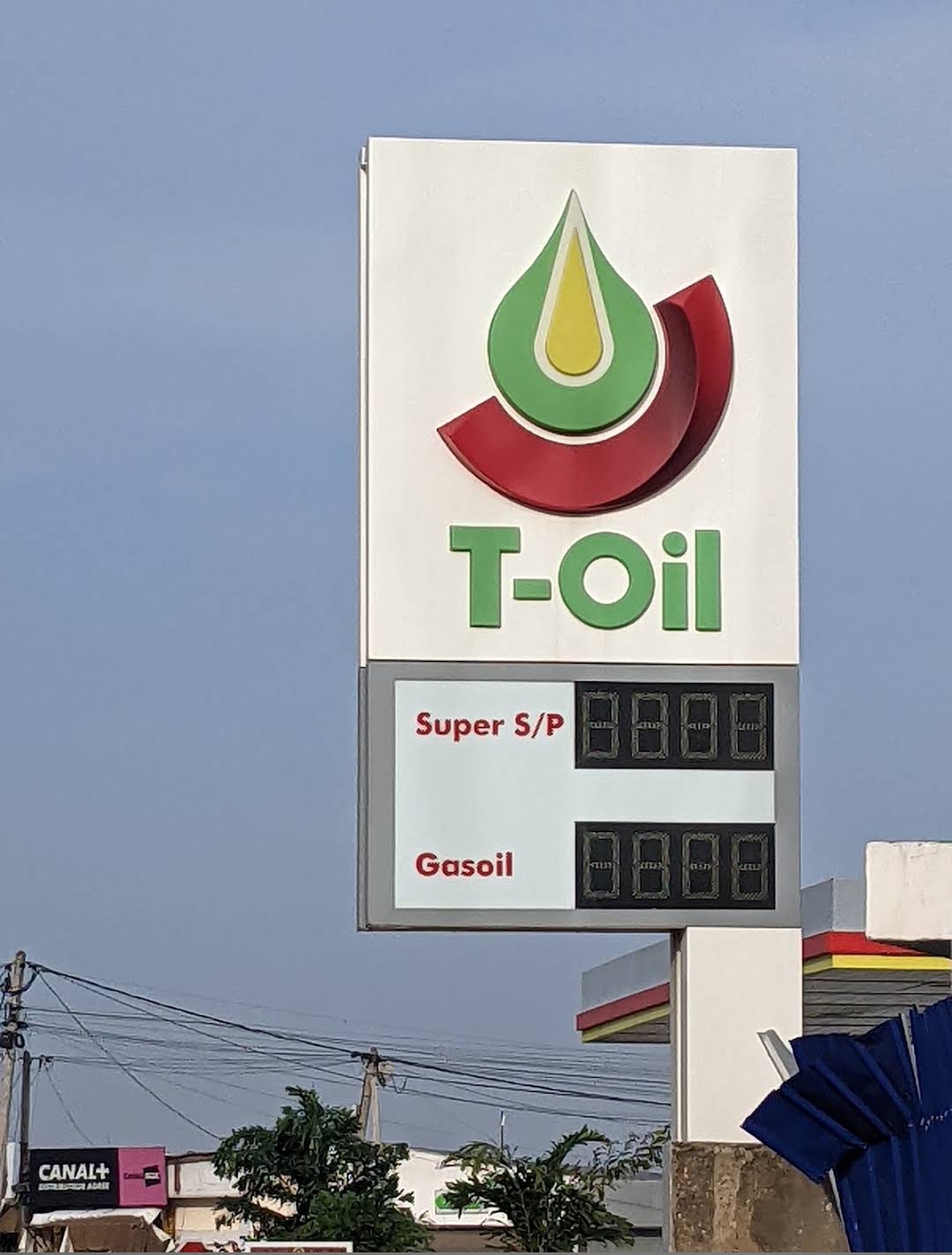 Station t-oil hydrocarbure