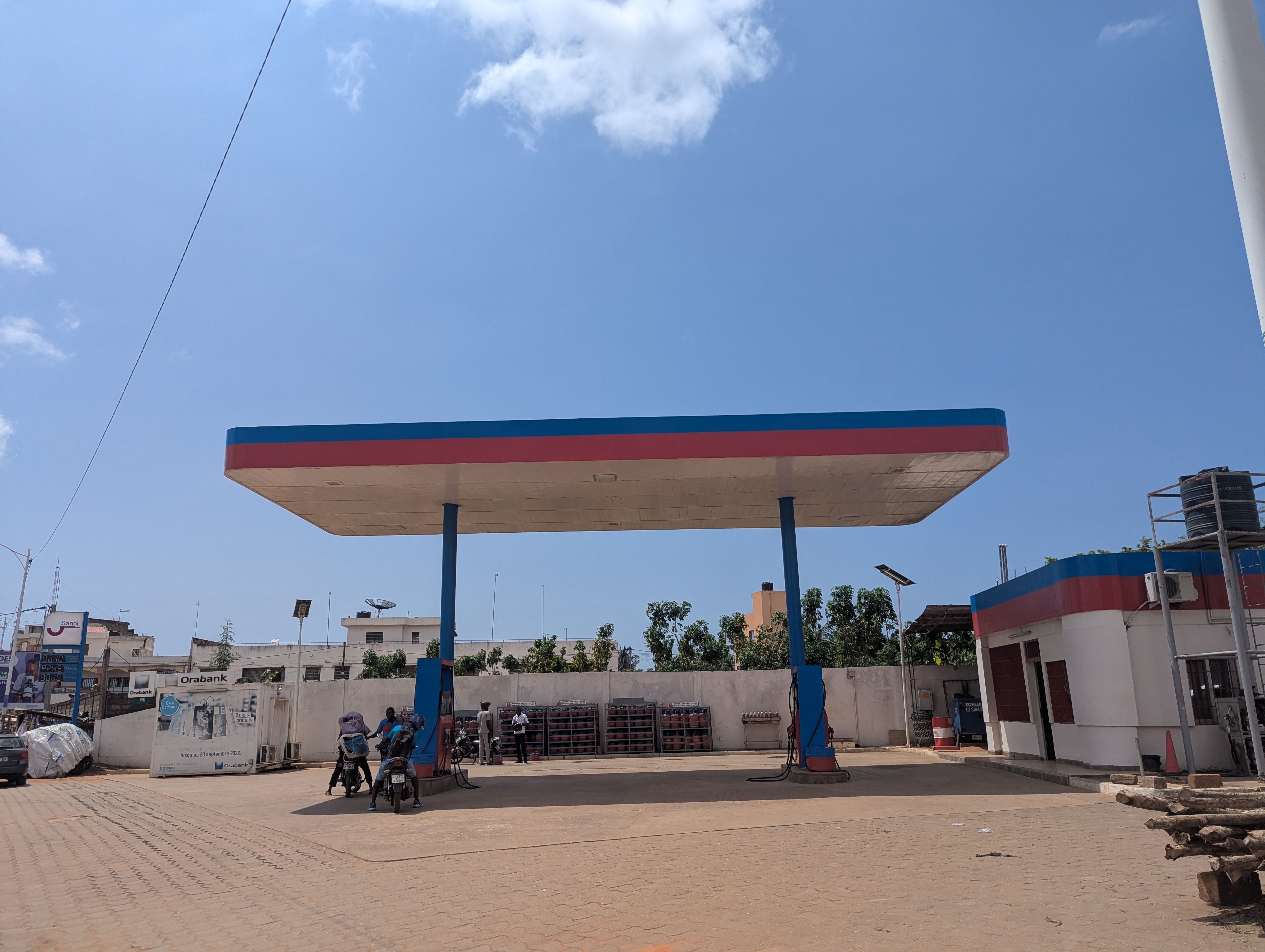 Station Sanol Totsi